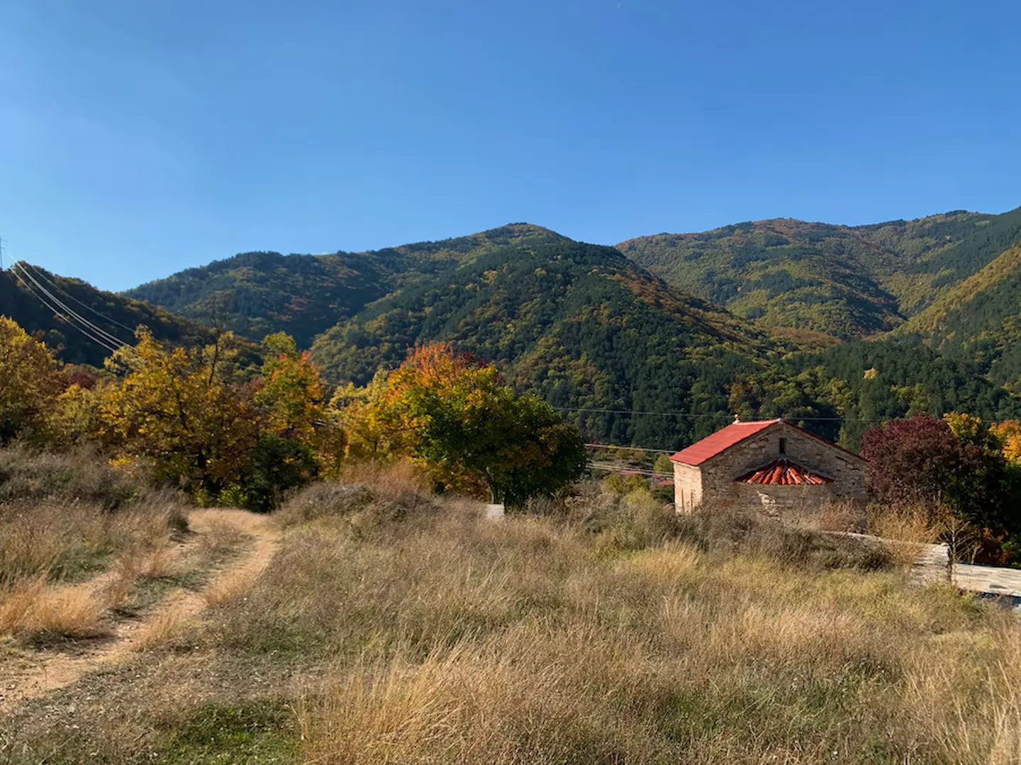 BULGARIE-MONASTERE-BACHKOVO-VUE